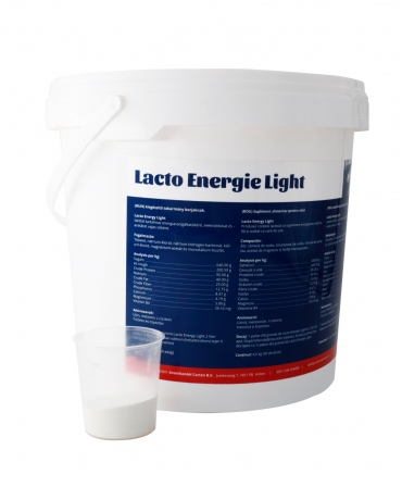Electroliti pentru stabilizarea digestiei la vitei, Carton Lacto Energy Light, galeata 4,5 kg, pahar