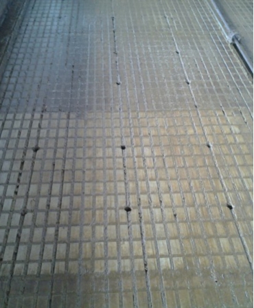 Pardoseala beton canelata cu scurgeri pentru purin, Cobefa Welfare Floor W3, H18, in ferma